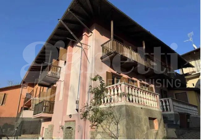 casa indipendente in vendita a Cossato