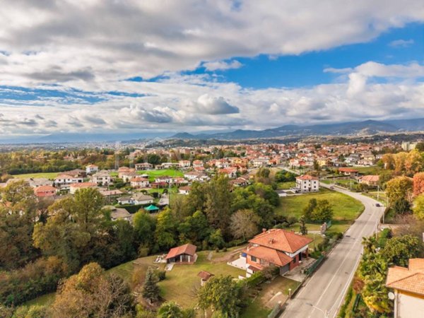 casa indipendente in vendita a Cossato