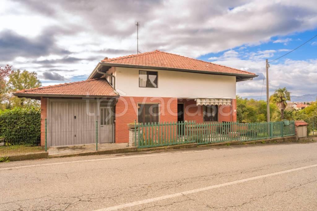 casa indipendente in vendita a Cossato