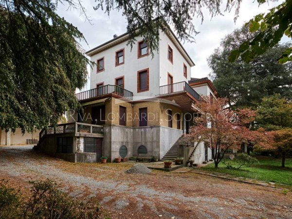villa in vendita a Cossato