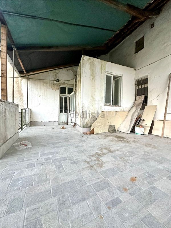 pentavano in vendita a Cossato