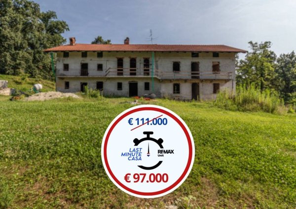 casa indipendente in vendita a Cossato in zona Castellengo