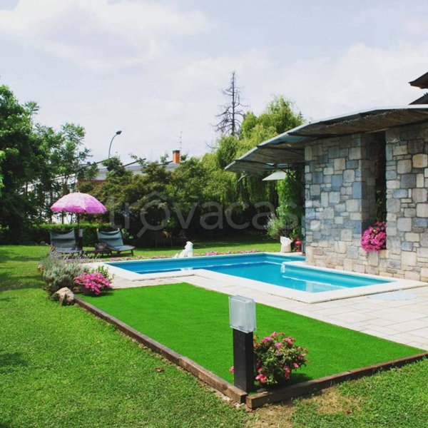 casa indipendente in vendita a Cossato