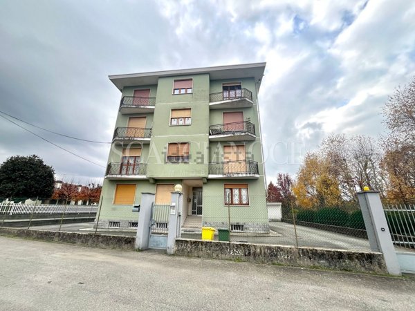 appartamento in vendita a Cossato in zona Parlamento