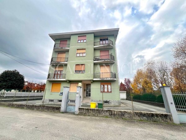 appartamento in vendita a Cossato in zona Parlamento