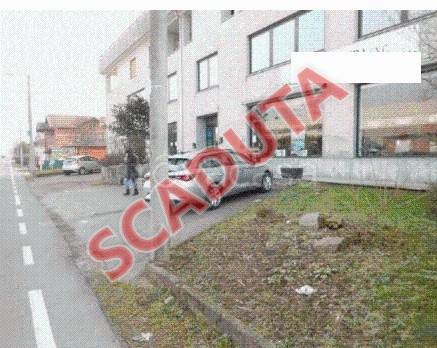 negozio in vendita a Cossato