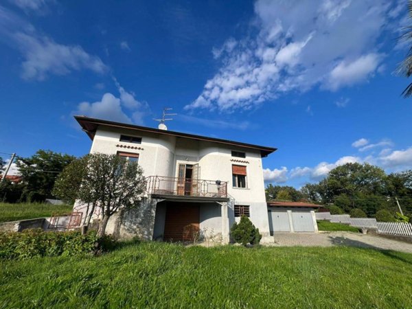 casa indipendente in vendita a Cossato