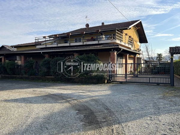 casa indipendente in vendita a Cossato