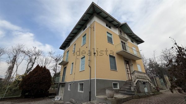 casa indipendente in vendita a Cossato