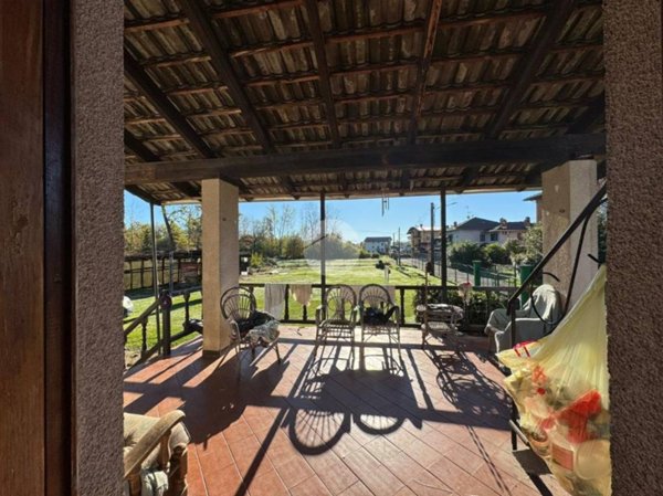 casa indipendente in vendita a Cossato in zona Spolina
