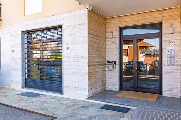 negozio in vendita a Cossato