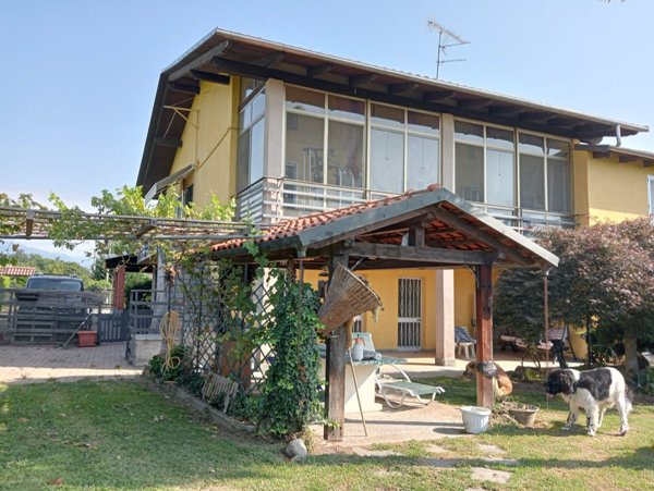 casa indipendente in vendita a Cossato
