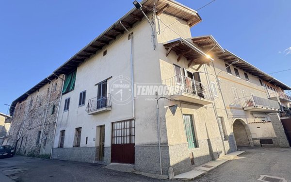 casa indipendente in vendita a Cossato