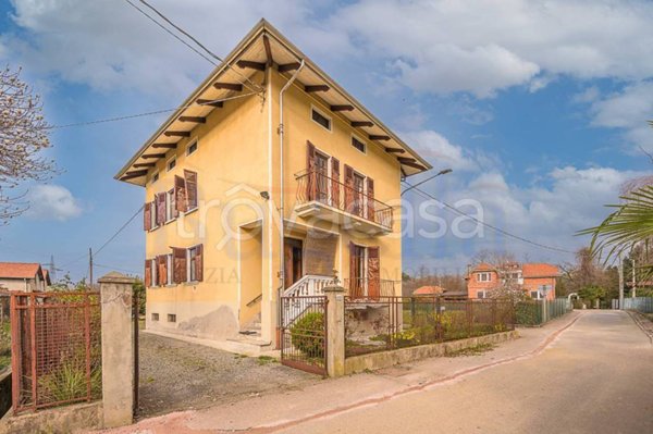 casa indipendente in vendita a Cossato