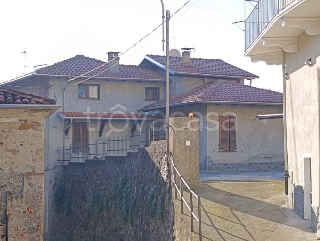 casa indipendente in vendita a Cossato