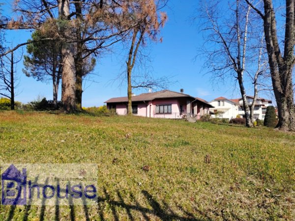 casa indipendente in vendita a Cossato