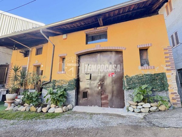 casa indipendente in vendita a Cossato