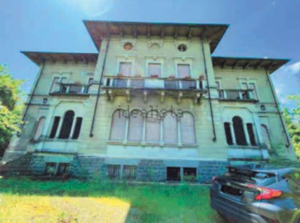 casa indipendente in vendita a Cossato