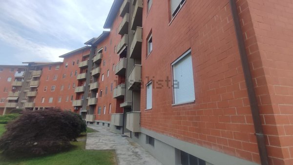 appartamento in vendita a Cossato in zona Lorazzo