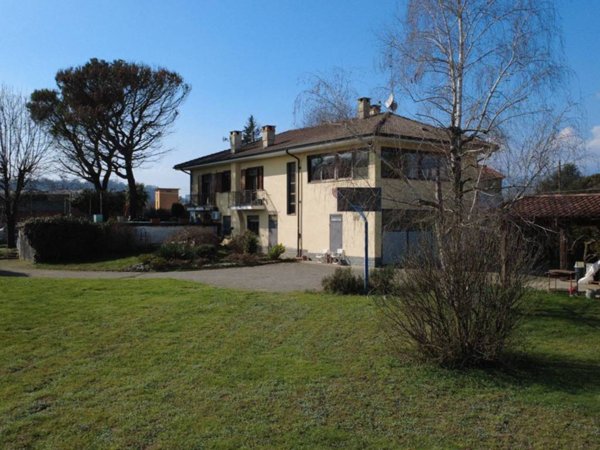 casa indipendente in vendita a Cossato