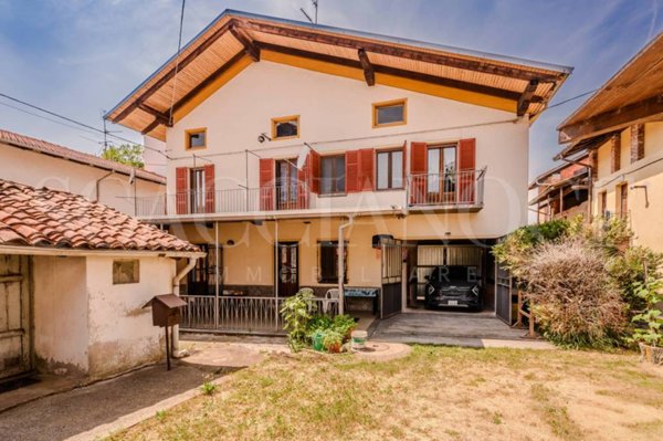 casa indipendente in vendita a Cossato