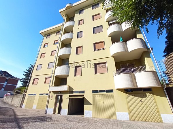 appartamento in vendita a Cossato in zona Monteferrario