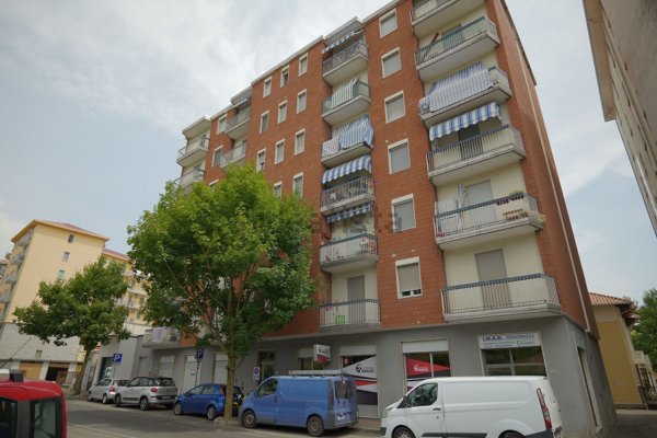 appartamento in vendita a Cossato in zona Monteferrario