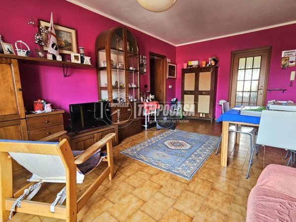 appartamento in vendita a Cossato in zona Lorazzo