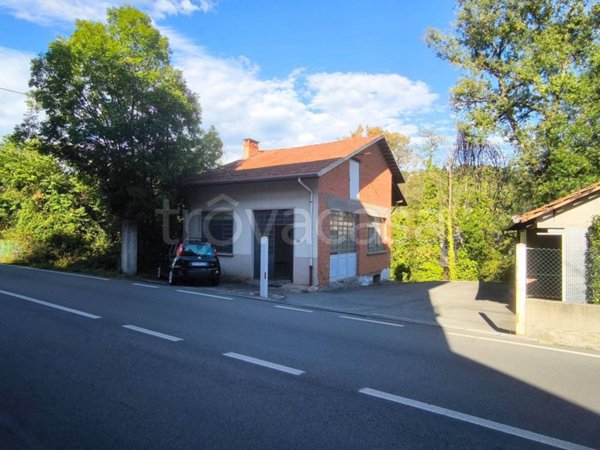 casa indipendente in vendita a Cossato in zona Ronco