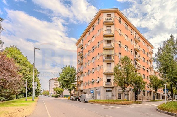 appartamento in vendita a Cossato in zona Monteferrario