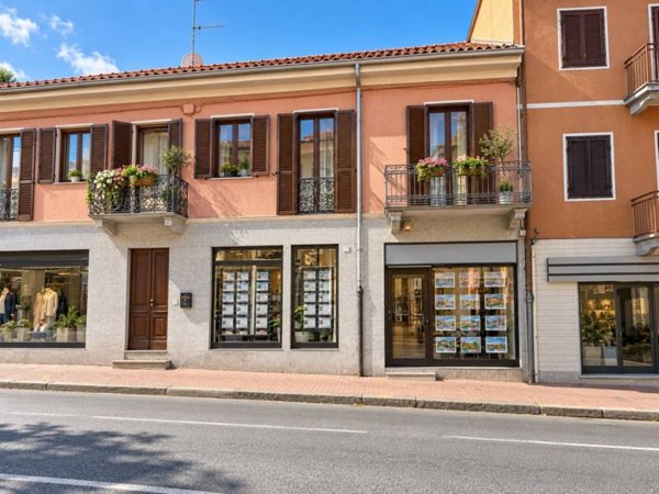 appartamento in vendita a Cossato in zona Monteferrario