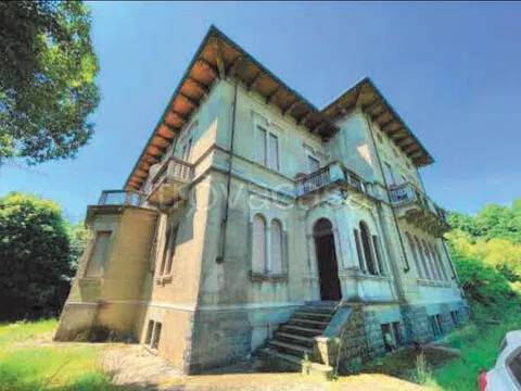 casa indipendente in vendita a Cossato in zona Monteferrario