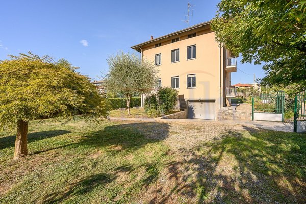 casa indipendente in vendita a Cossato