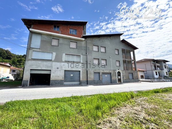 casa indipendente in vendita a Crevacuore