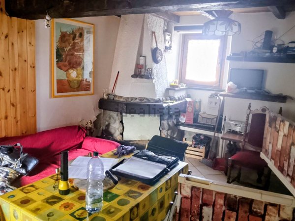 casa indipendente in vendita a Crevacuore