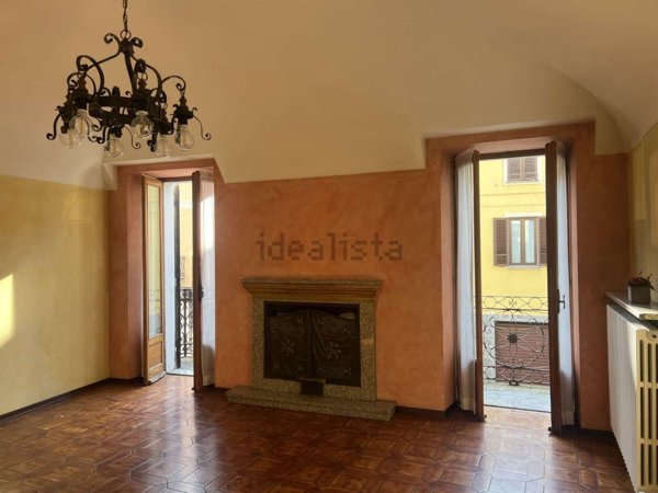 casa indipendente in vendita a Crevacuore