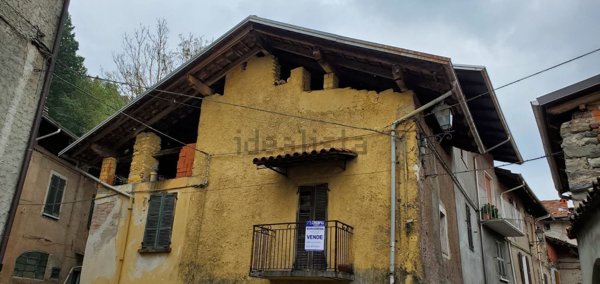 appartamento in vendita a Crevacuore in zona Azoglio