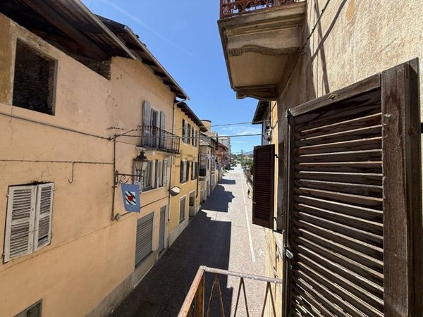 casa indipendente in vendita a Crevacuore in zona Azoglio