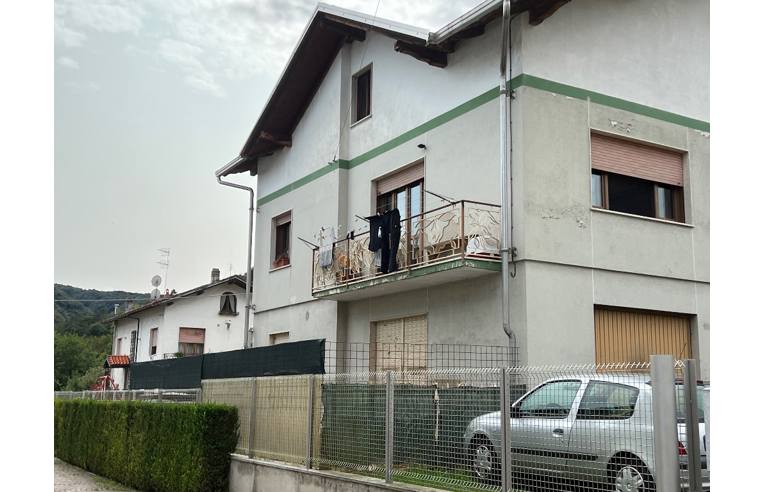 casa indipendente in vendita a Crevacuore in zona Azoglio