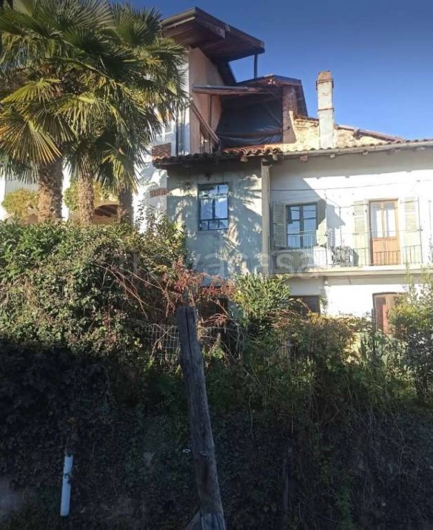 casa indipendente in vendita a Curino