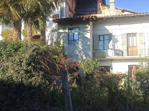 casa indipendente in vendita a Curino