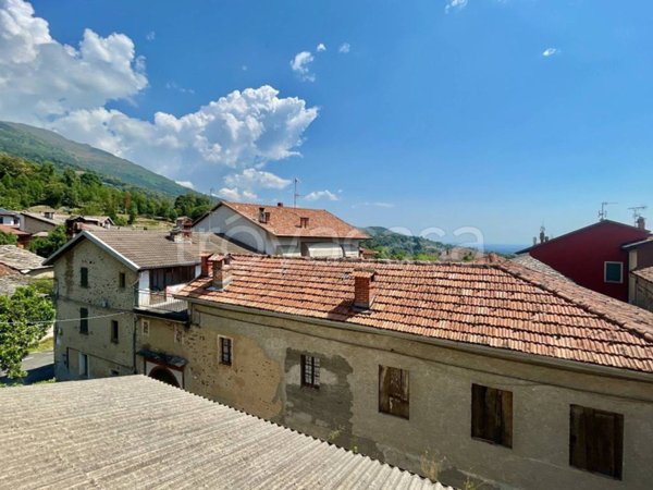 casa indipendente in vendita a Donato