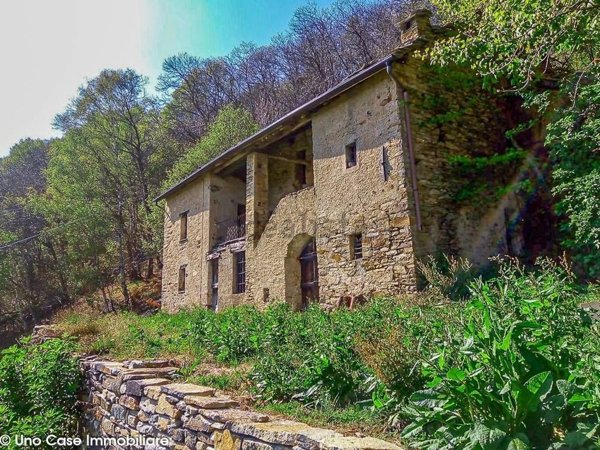 casale in vendita a Donato
