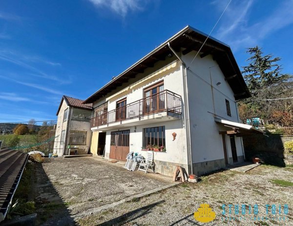 casa indipendente in vendita a Donato