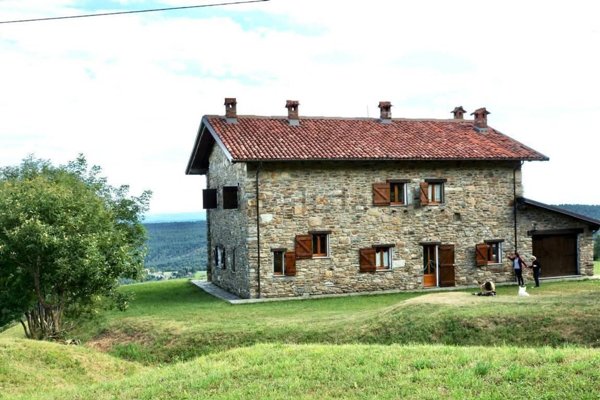 casale in vendita a Donato