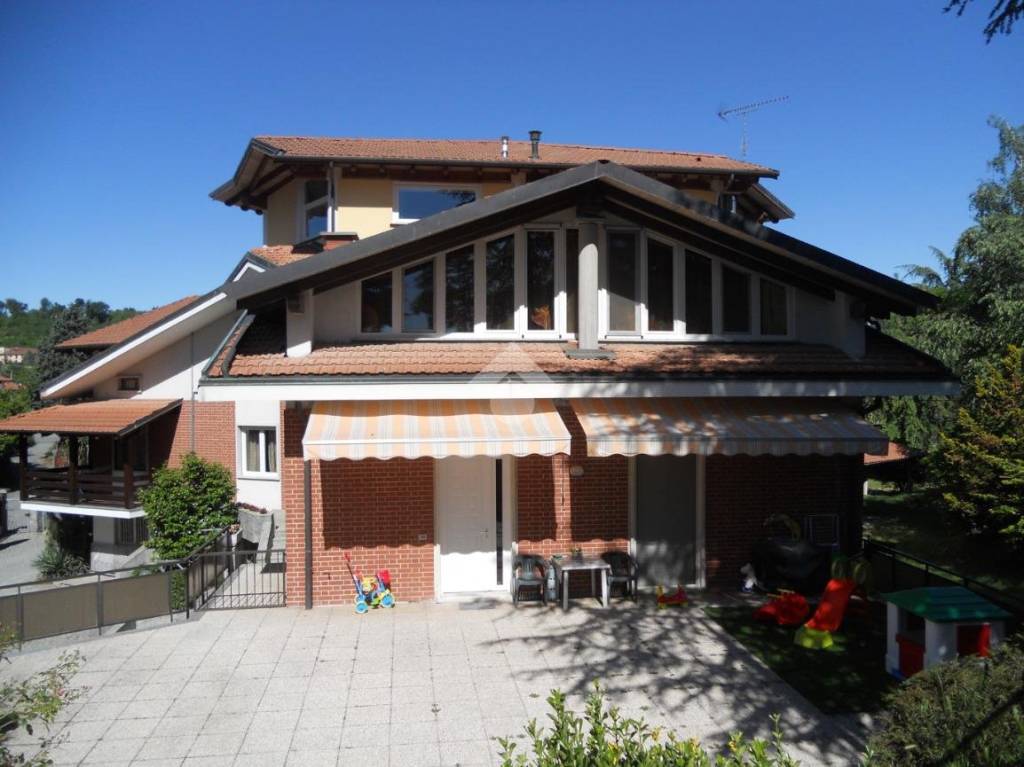 appartamento in vendita a Dorzano