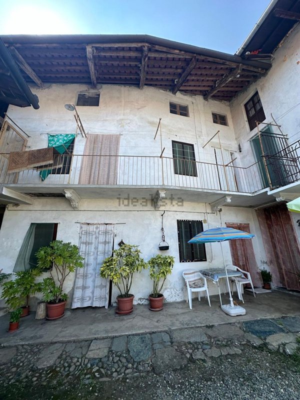 appartamento in vendita a Dorzano