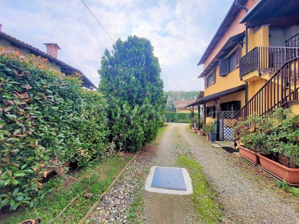 casa indipendente in vendita a Gaglianico