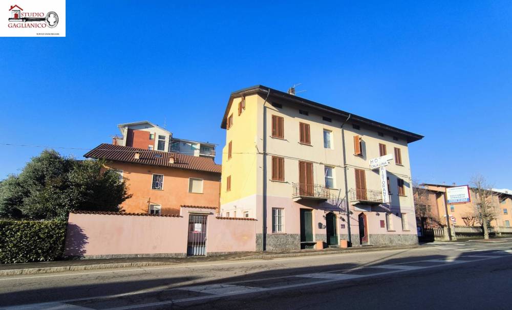 locale commerciale in vendita a Gaglianico