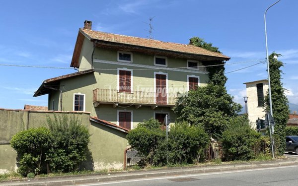 casa indipendente in vendita a Gaglianico
